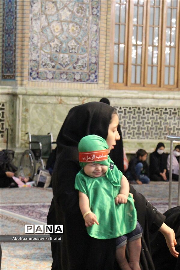 مراسم شیرخوارگان حسینی در حرم مطهر رضوی