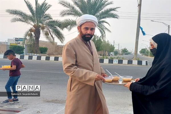 ایستگاه صلواتی حضرت قاسم ابن الحسن به همت دانش‌آموزان شهر اشکنان