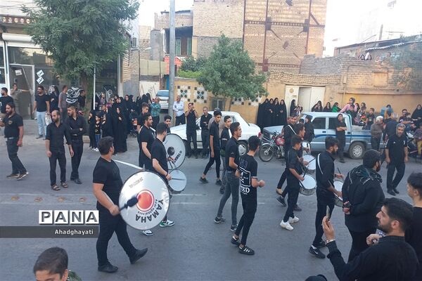 دسته‌روی عزاداران حسینی تا حرم مطهر رضوی
