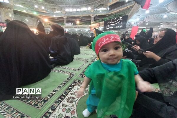 برگزاری همایش شیرخوارگان حسینی در مصلی امام خمینی (ره )شهرکرد
