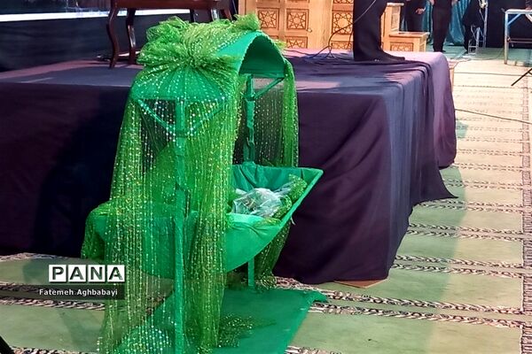 برگزاری همایش شیرخوارگان حسینی در مصلی امام خمینی (ره )شهرکرد