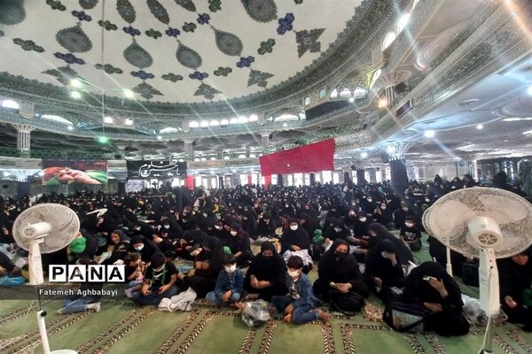 برگزاری همایش شیرخوارگان حسینی در مصلی امام خمینی (ره )شهرکرد