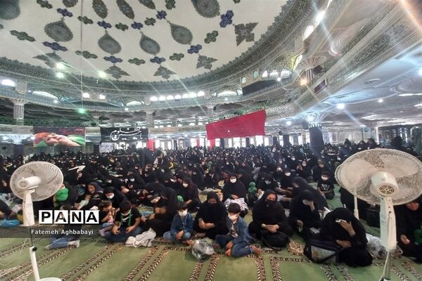 برگزاری همایش شیرخوارگان حسینی در مصلی امام خمینی (ره )شهرکرد