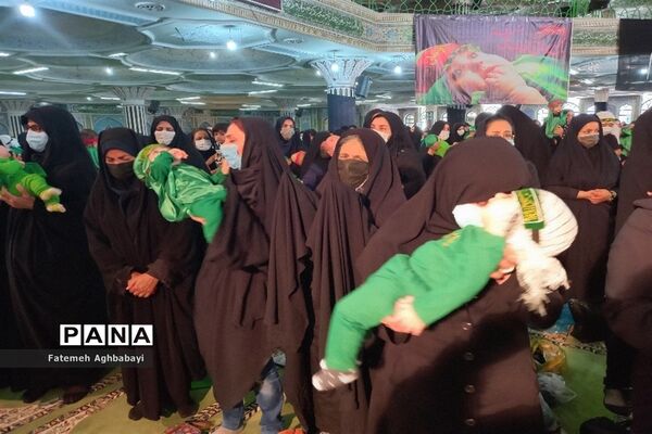 برگزاری همایش شیرخوارگان حسینی در مصلی امام خمینی (ره )شهرکرد