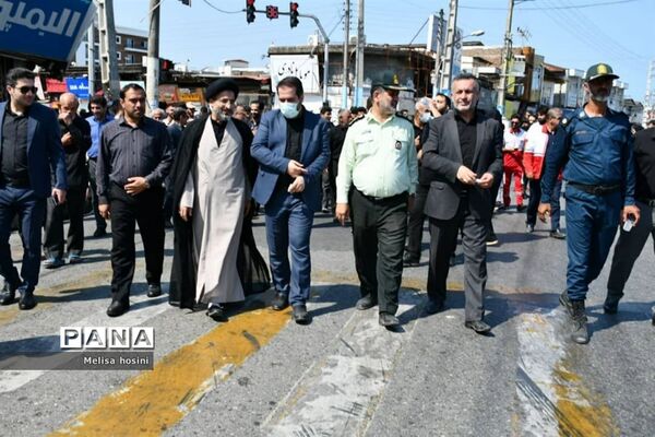 تشییع پیکر دو شهید مدافعان حرم در محمودآباد