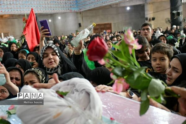 تشییع پیکر دو شهید مدافعان حرم در محمودآباد