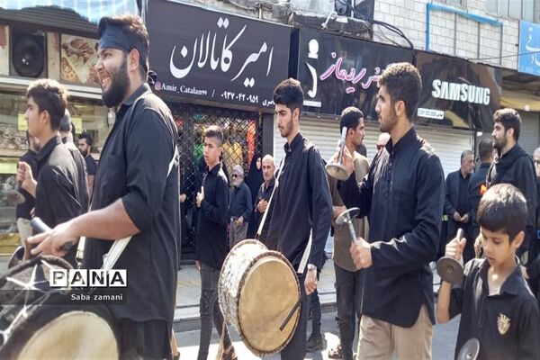 تشییع پیکر دو شهید مدافعان حرم در محمودآباد