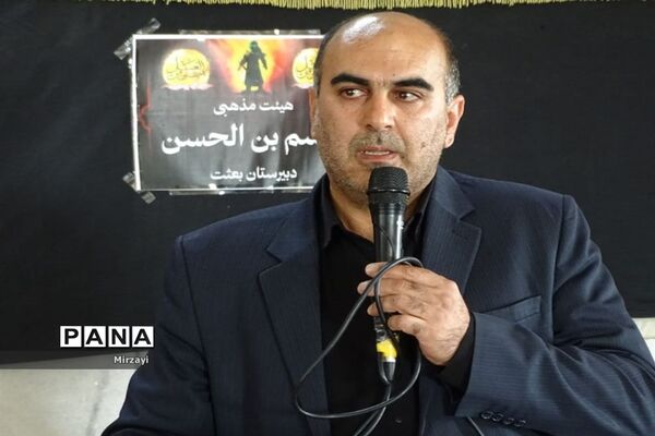 برگزاری مراسم احلی من العسل در شهرستان ورزنه