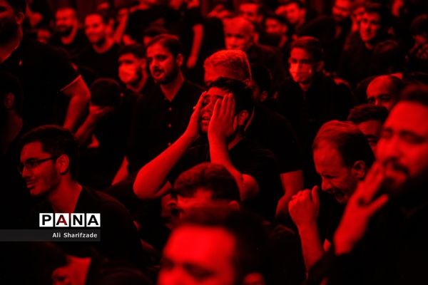 عزاداری شب هشتم محرم در هیِات روضه الحسنین (ع)