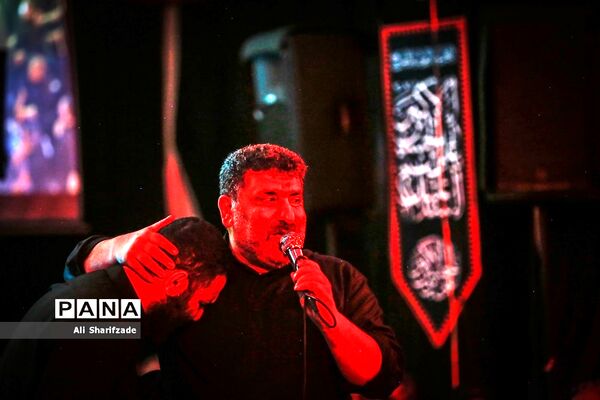 عزاداری شب هشتم محرم در هیِات روضه الحسنین (ع)