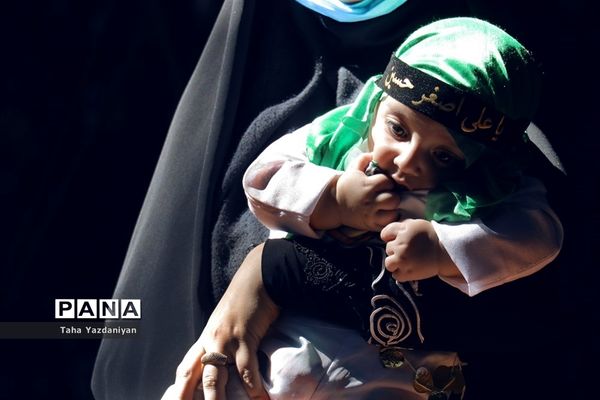 همایش شیرخوارگان حسینی در سمنان