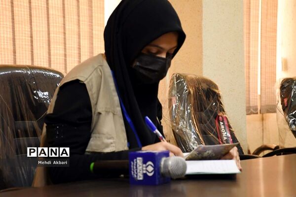 بازدید مدیرکل روابط عمومی و امور بین الملل استانداری خوزستان از خبرگزاری پانا