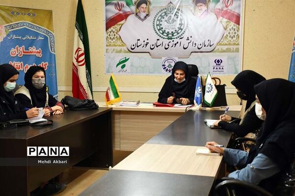 بازدید مدیرکل روابط عمومی و امور بین الملل استانداری خوزستان از خبرگزاری پانا