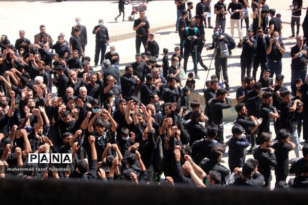 عزاداری هیات بیرجند در حسینیه امام رضا (ع)