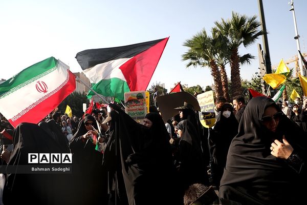 تجمع اعتراضی به جنایت‌های اخیر رژیم صهیونیستی در میدان فلسطین