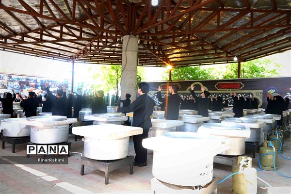 نذرواره ۷۲ خوان احسان حسینی در تبریز