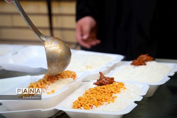 نذرواره ۷۲ خوان احسان حسینی در تبریز