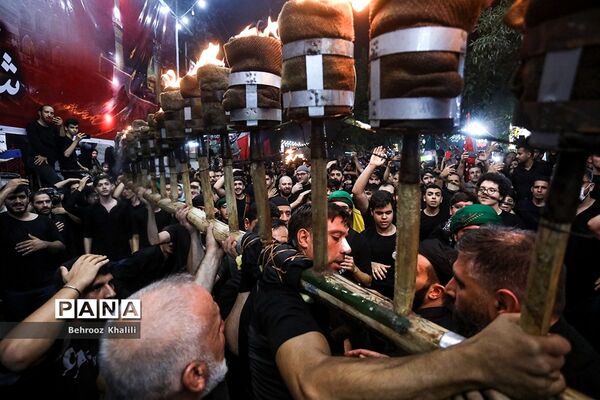 آیین سنتی مشعل گردانی