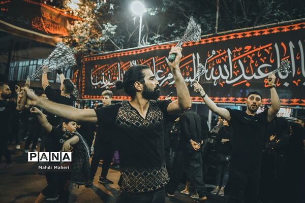 عزاداری شب عاشورا در محله رودکی