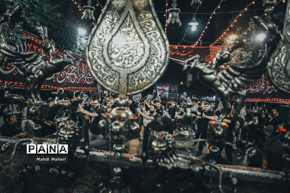 عزاداری شب عاشورا در محله رودکی