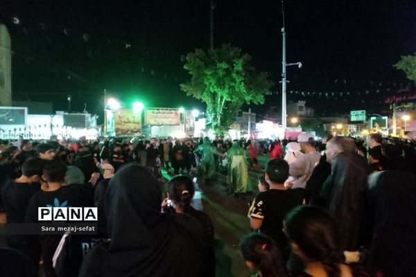 سوگواری مردم پاکدشت در شب تاسوعای حسینی