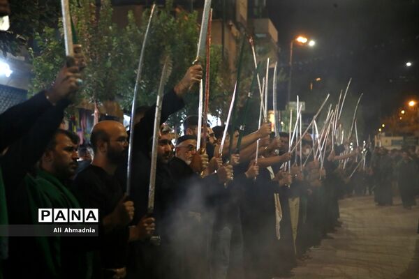 آیین عزاداری «مشق شمشیر» نجفی‌های مقیم قم