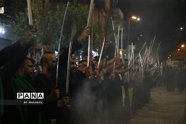 آیین عزاداری «مشق شمشیر» نجفی‌های مقیم قم