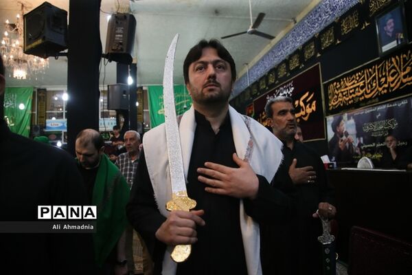 آیین عزاداری «مشق شمشیر» نجفی‌های مقیم قم