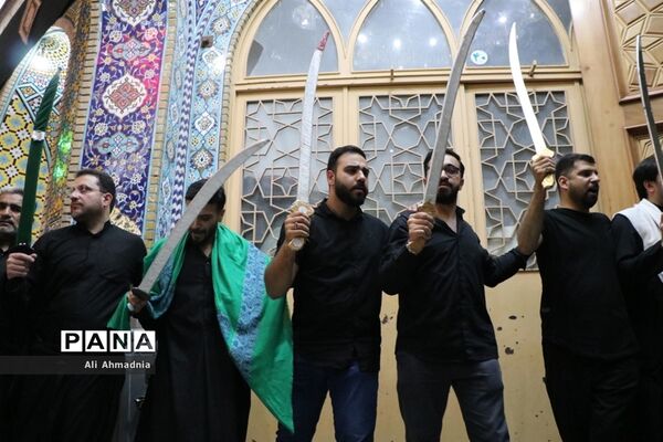 آیین عزاداری «مشق شمشیر» نجفی‌های مقیم قم