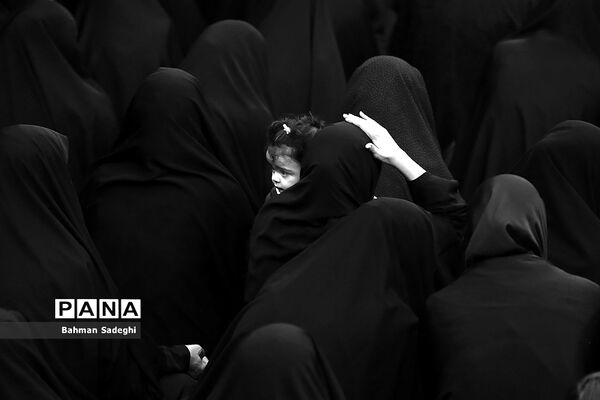 مراسم تاسوعای حسینی درتکیه سادات اخوی