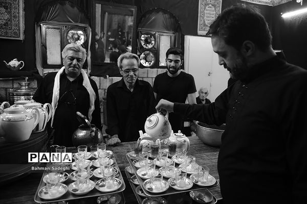 مراسم تاسوعای حسینی درتکیه سادات اخوی