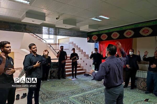 برگزاری مراسم عزاداری در آموزش و پرورش رودهن