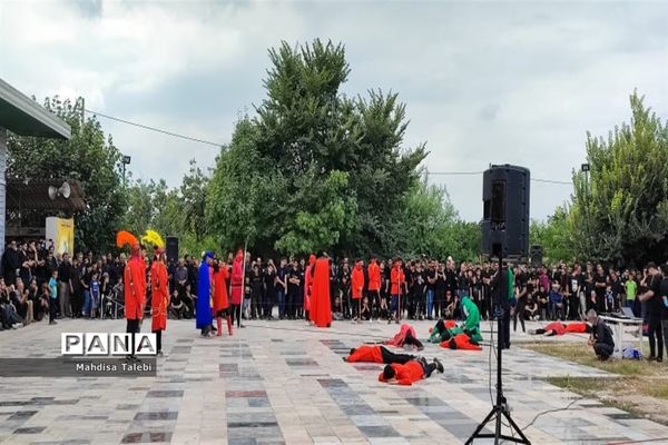 مراسم تعزیه خوانی در روستا  پلنگ آزاد میاندورود