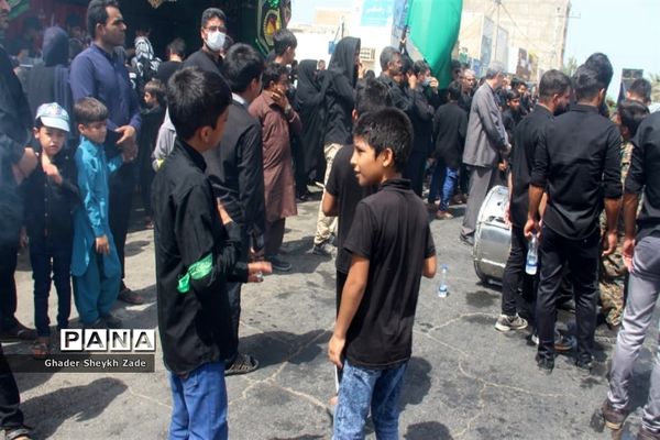 عزاداری مردم چابهار در تاسوعای حسینی (ع)