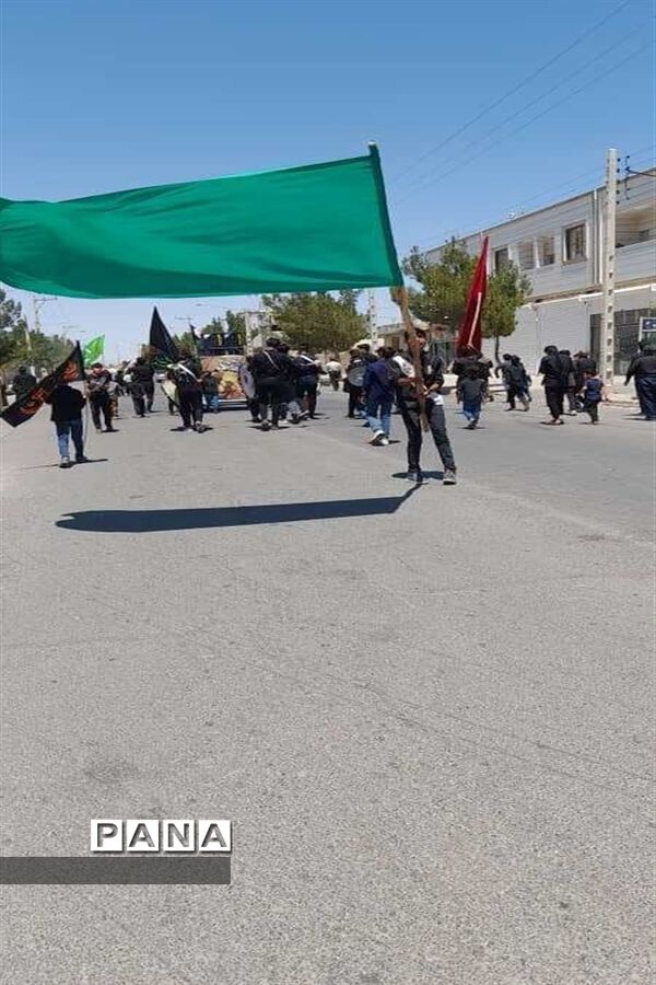 برپایی هیات مذهبی در شهرستان درمیان