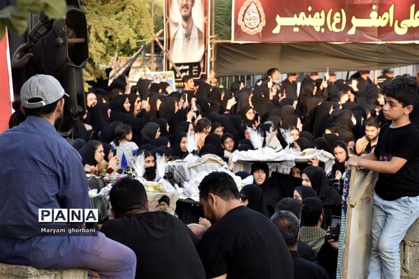 خاکسپاری پیکر مطهر شهید محمد امین کریمیان در بهنمیر