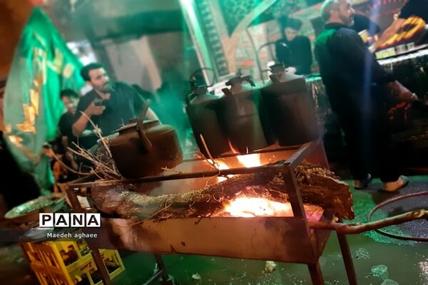 برگزاری  مراسم تاسوعا و نخل گردانی در گناباد