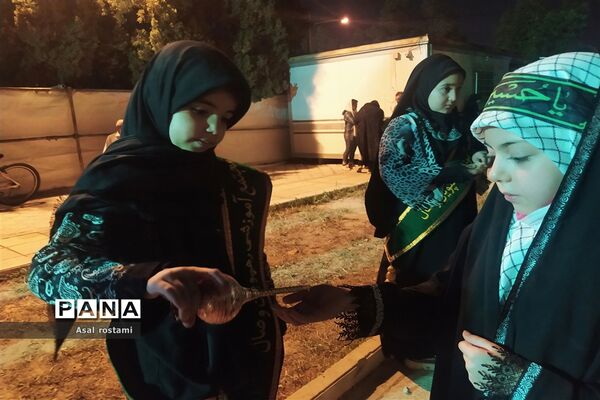 برگزاری مراسم عزاداری شب عاشورا در کانون فرهنگی رهپویان وصال شیراز