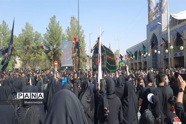 آیین نخل گردانی در شهر بادرود