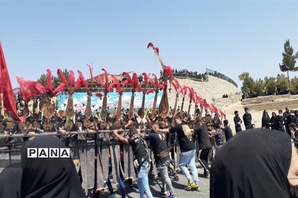 برگزاری عزاداری عاشورای حسینی در محمد شهر کرج