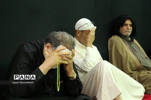 برگزاری مراسم مقتل خوانی امام حسین علیه السلام به زبان عربی در اهواز