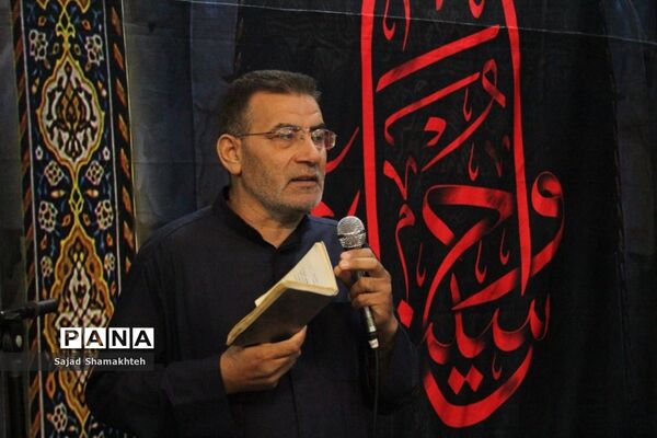 برگزاری مراسم مقتل خوانی امام حسین علیه السلام به زبان عربی در اهواز
