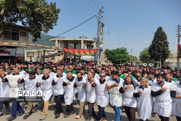 مراسم سینه‌زنی عاشورای حسینی در شهرستان رامیان
