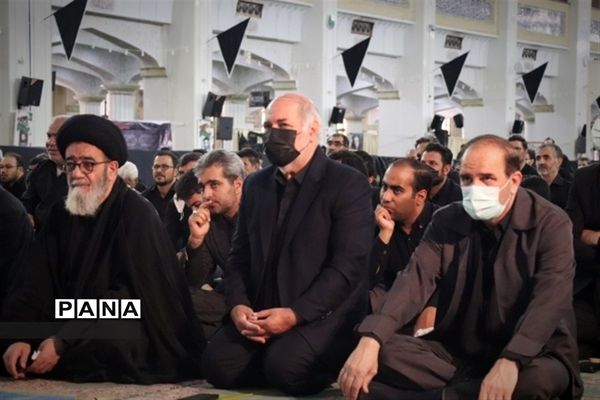 نماز ظهر عاشورا در تبریز