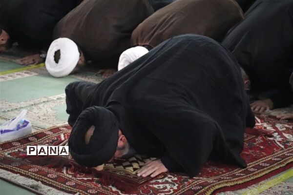نماز ظهر عاشورا در تبریز