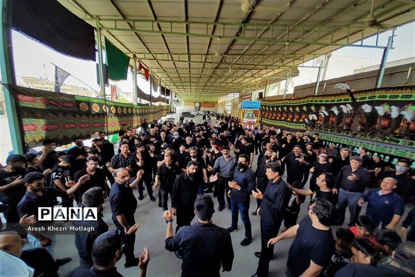 مراسم عزاداری روز عاشورا در کازرون