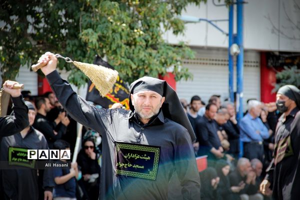 حضور پرشور عاشقان حسینی روز عاشورا در ارومیه