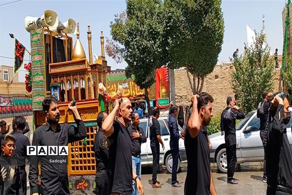 برگزاری مراسم روز عاشورا محله سرارود شهرستان مبارکه