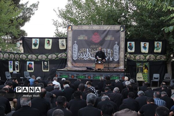 شام غریبان امام حسین(ع) و یاران باوفایش در حسینیه فرهنگیان اسلامشهر