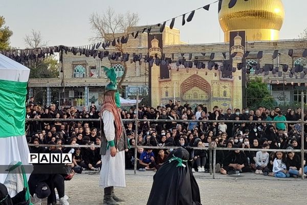 عزاداری شب عاشورا در سطح شهرستان قدس همراه با تعزیه‌خوانی